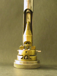 Goniometer head attached to a fitting